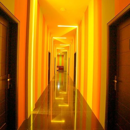 The Cabin Tanjung Hotel Wonosobo Esterno foto