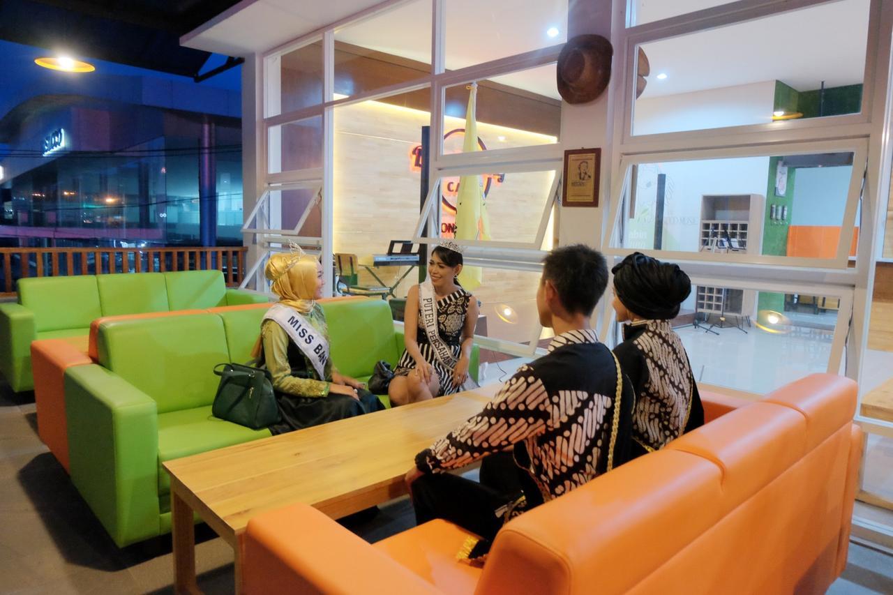 The Cabin Tanjung Hotel Wonosobo Esterno foto